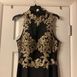 Formal dress, black and gold , size 13